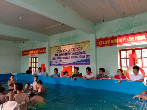 Chương trình dạy bơi an toàn phòng, chống đuối nước trẻ em năm 2022